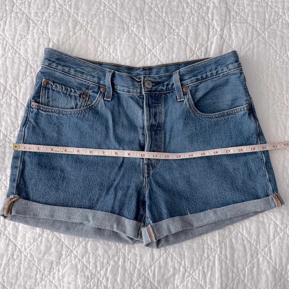 Levi’s Blue High-Waisted Cuffed Jean Shorts - Picture 4 of 9